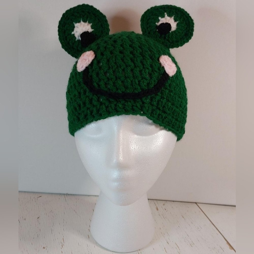 Frog Child Handmade Beanie Crochet Stocking Hat Animal Winter Warm Cozy - Picture 2 of 6